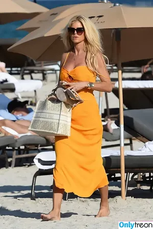 Victoria Silvstedt / vicsilvstedt / victoriasilvstedt nude photo #1115