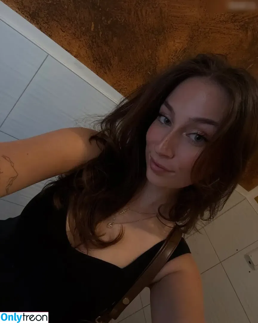 Victoriaa_vgt nude photo #0207 (Victoriaa_vgt)