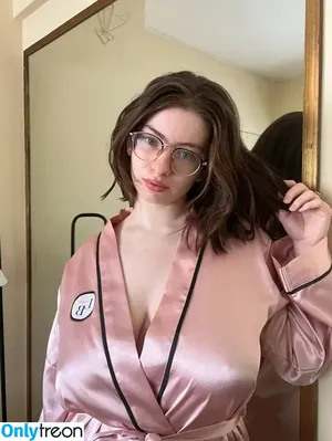 Victoriaramxs / BatmanRW nude photo #0030