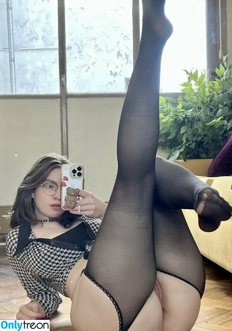 Victoriaramxs nude photo #0164 (BatmanRW)