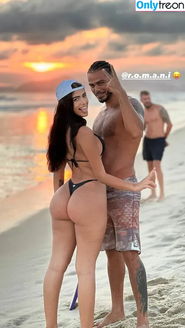 Victtoria Medeiros nude photo #0140 (Victtoriamedeiros / euvicmedeiros)