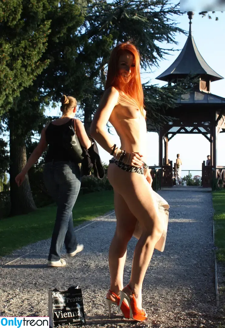 Vienna Love nude photo #0053 (Vienna Love)