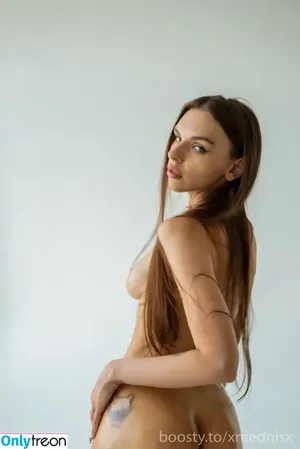 Vika Mednis / xmednisx nude photo #0232