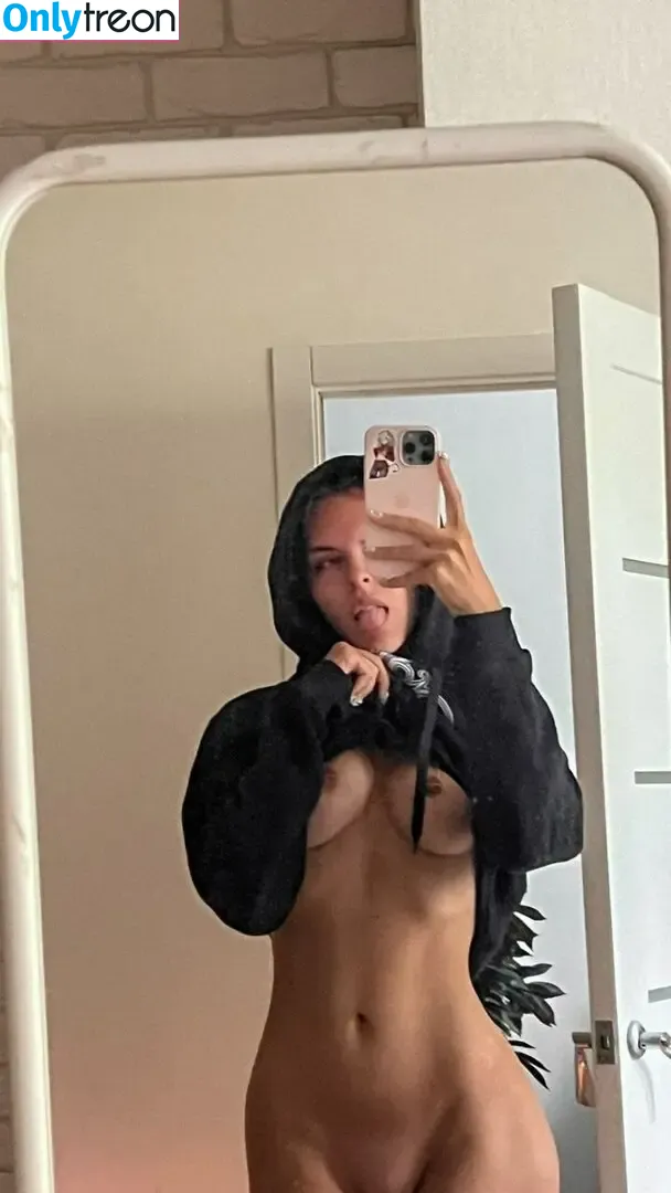 Vika Mednis nude photo #0312 (xmednisx)
