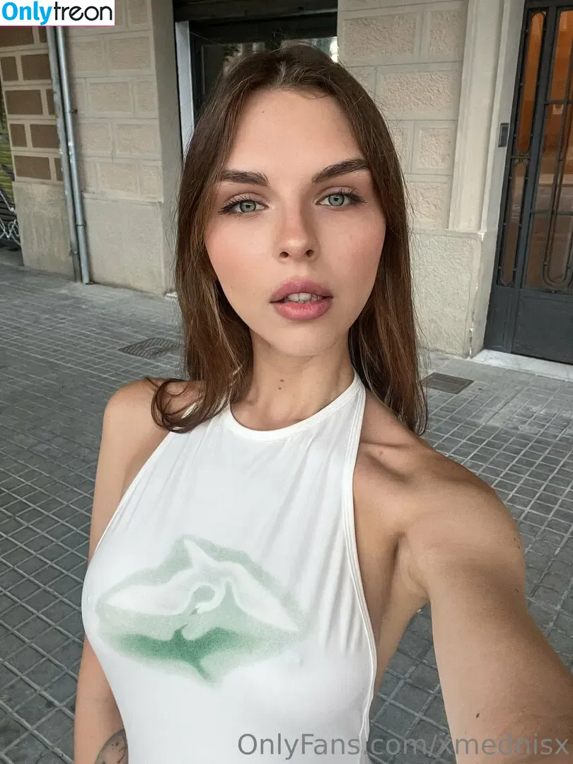 Vika Mednis nude photo #0803 (xmednisx)
