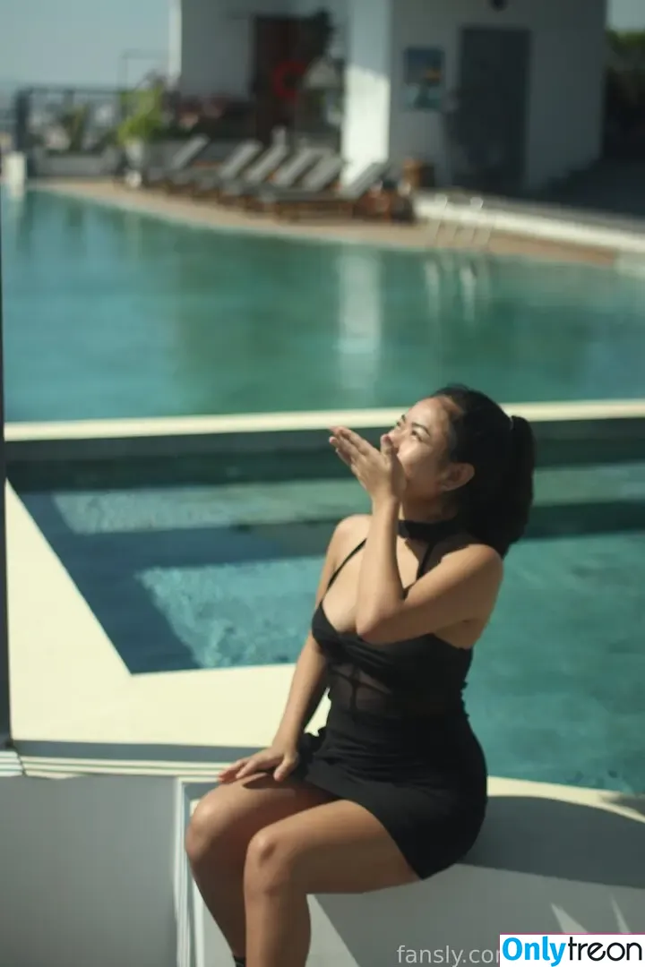 VikaJayIRL nude photo #0004 (iamofficialjai)