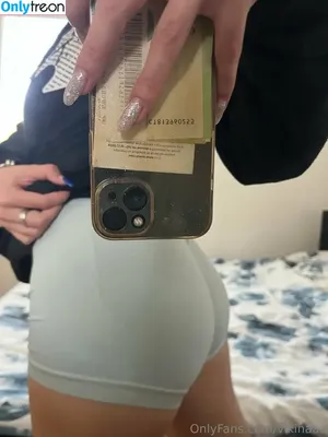 vikinaaa / _.vikinaaa nude photo #0005