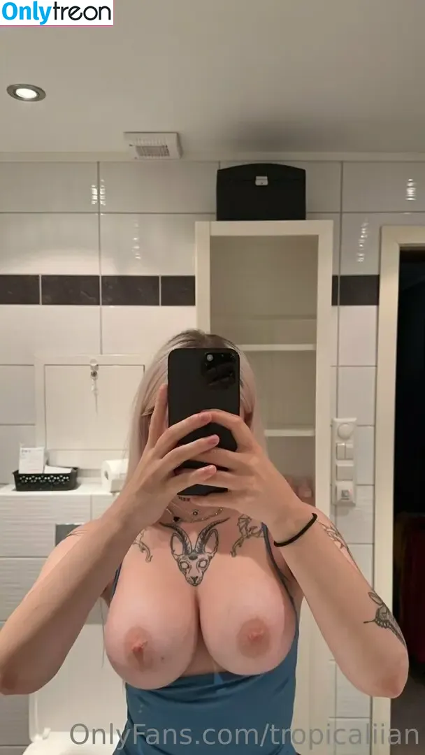 Vikkzy nude photo #0465 (Vikkzy)