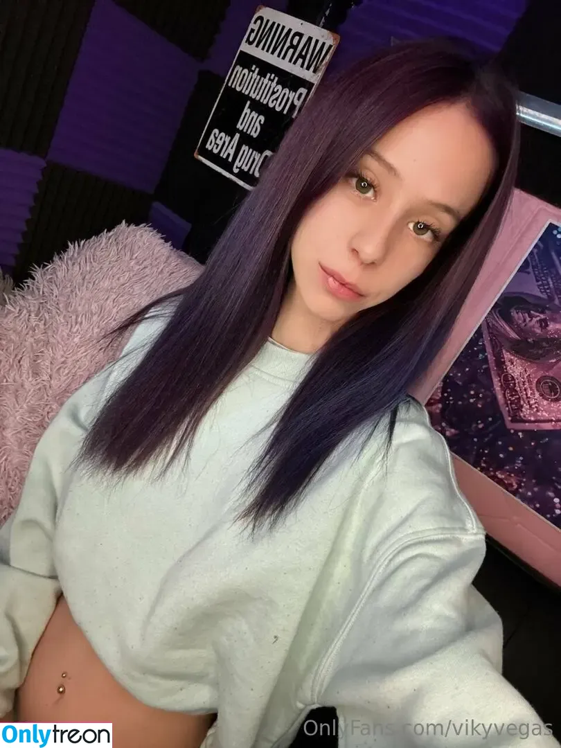 vikyvegas nude photo #0011 (vikyvegas)