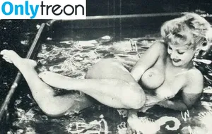 Vintage English Pinups / pinup_vintage_gallery nude photo #0378