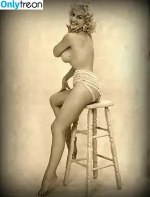 Vintage English Pinups / pinup_vintage_gallery nude photo #0380