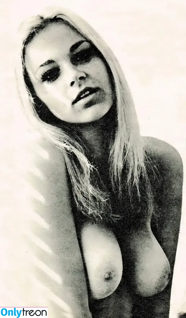 Vintage English Pinups nude photo #0270 (pinup_vintage_gallery)