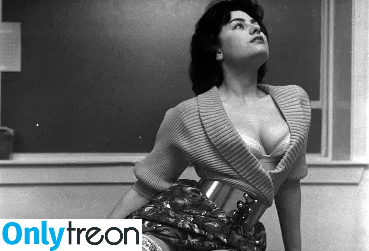 Vintage English Pinups nude photo #0288 (pinup_vintage_gallery)