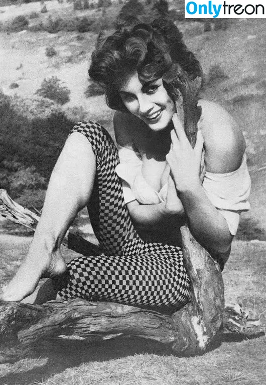 Vintage English Pinups nude photo #0319 (pinup_vintage_gallery)
