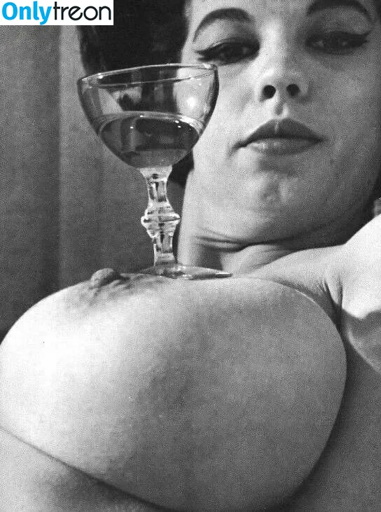Vintage English Pinups nude photo #0362 (pinup_vintage_gallery)