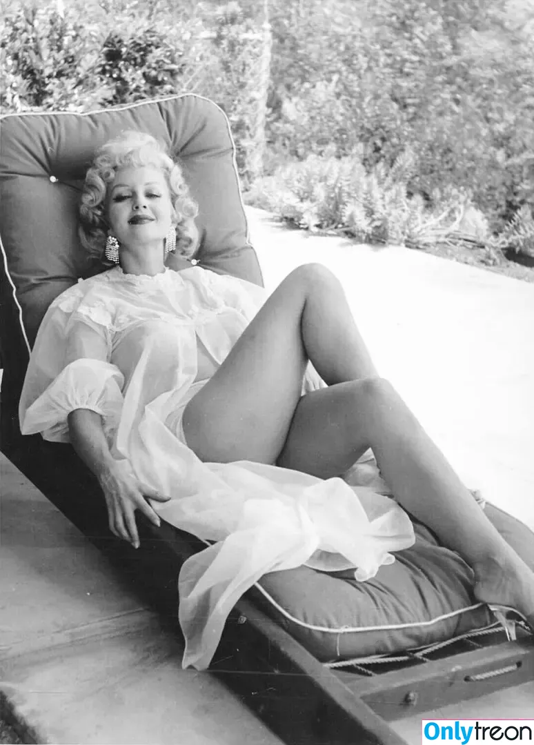 Vintage English Pinups nude photo #0386 (pinup_vintage_gallery)