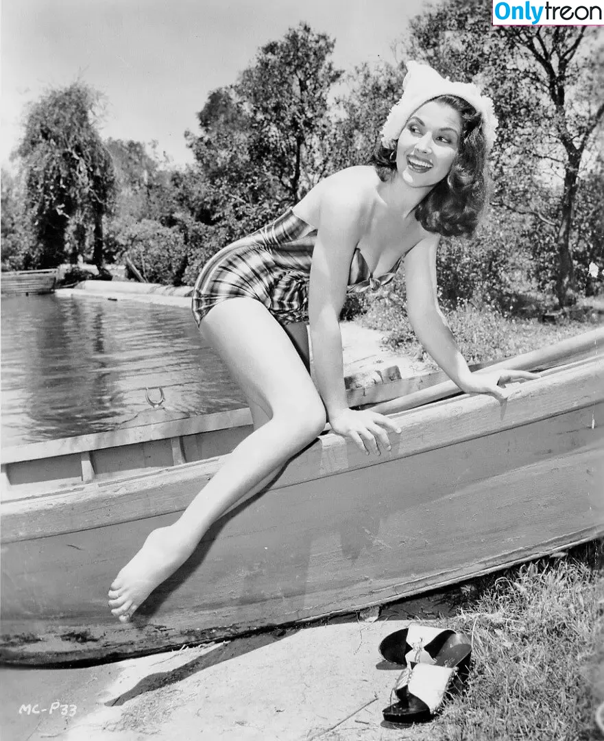 Vintage English Pinups nude photo #0415 (pinup_vintage_gallery)