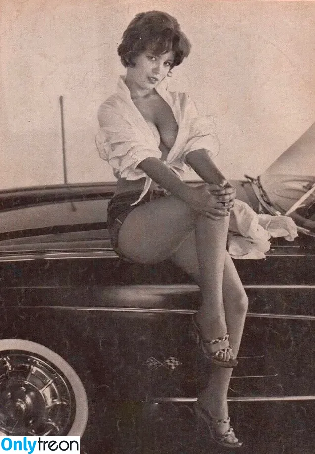 Vintage English Pinups nude photo #0478 (pinup_vintage_gallery)
