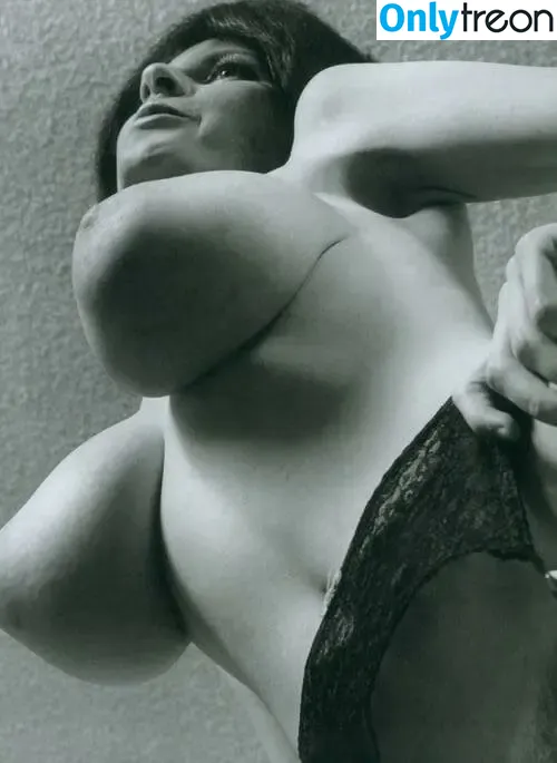 Vintage English Pinups nude photo #0520 (pinup_vintage_gallery)