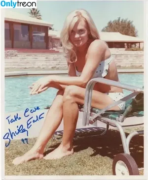 Vintage Sexy Celebs / vintagemoviestars nude photo #0117