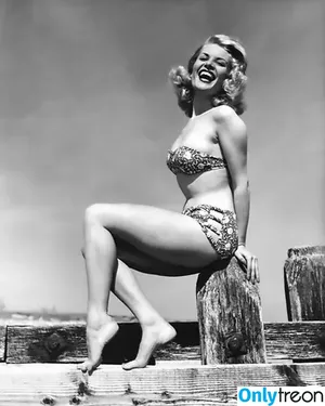 Vintage Sexy Celebs / vintagemoviestars nude photo #0305