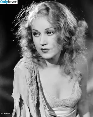 Vintage Sexy Celebs / vintagemoviestars nude photo #0439