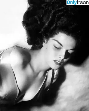Vintage Sexy Celebs / vintagemoviestars nude photo #0539