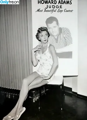 Vintage Sexy Celebs / vintagemoviestars nude photo #0638