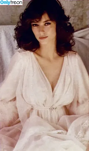 Vintage Sexy Celebs / vintagemoviestars nude photo #0681