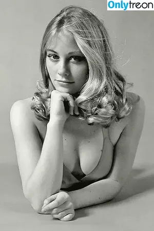 Vintage Sexy Celebs / vintagemoviestars nude photo #0766