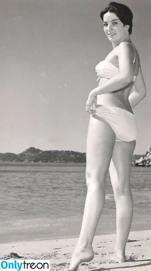 Vintage Sexy Celebs nude photo #0079 (vintagemoviestars)