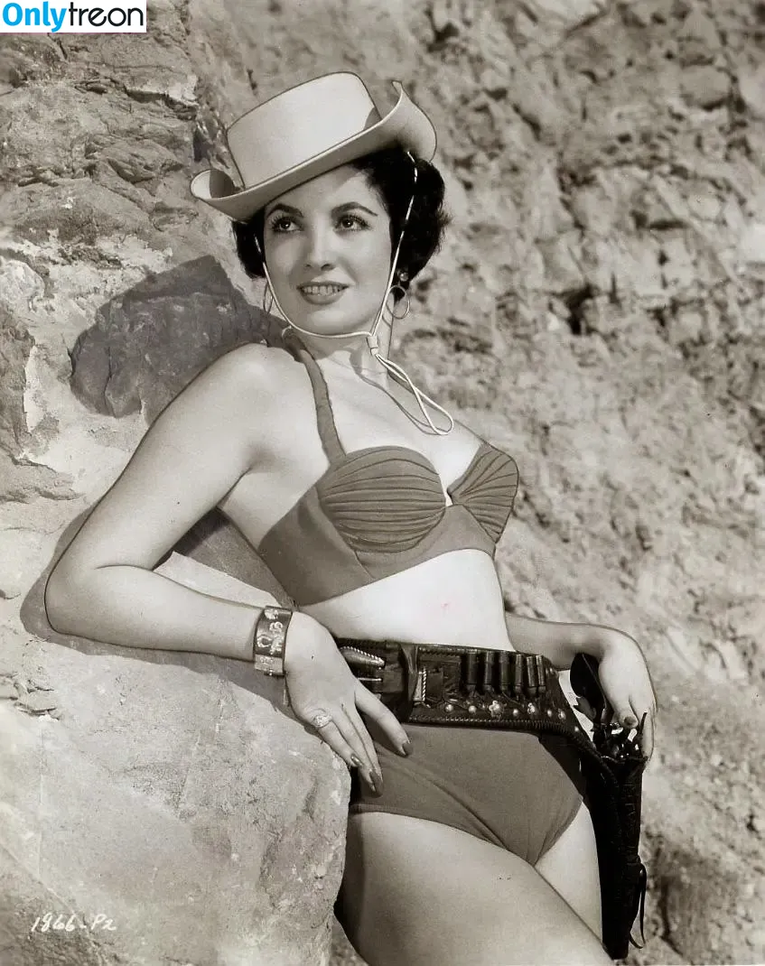 Vintage Sexy Celebs nude photo #0081 (vintagemoviestars)