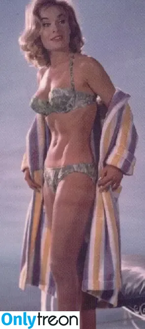 Vintage Sexy Celebs nude photo #0116 (vintagemoviestars)