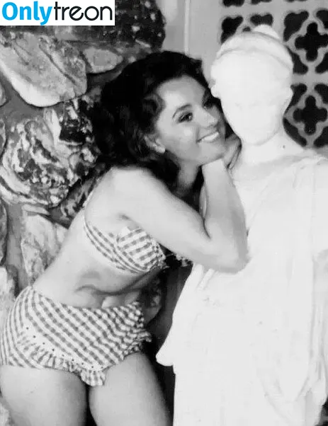 Vintage Sexy Celebs nude photo #0365 (vintagemoviestars)