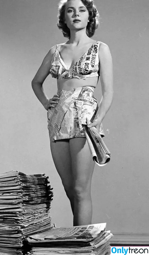 Vintage Sexy Celebs nude photo #0394 (vintagemoviestars)