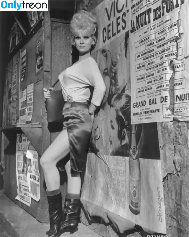 Vintage Sexy Celebs nude photo #0433 (vintagemoviestars)
