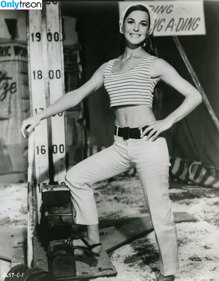 Vintage Sexy Celebs nude photo #0465 (vintagemoviestars)