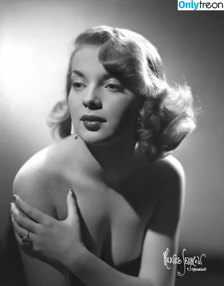 Vintage Sexy Celebs nude photo #0622 (vintagemoviestars)