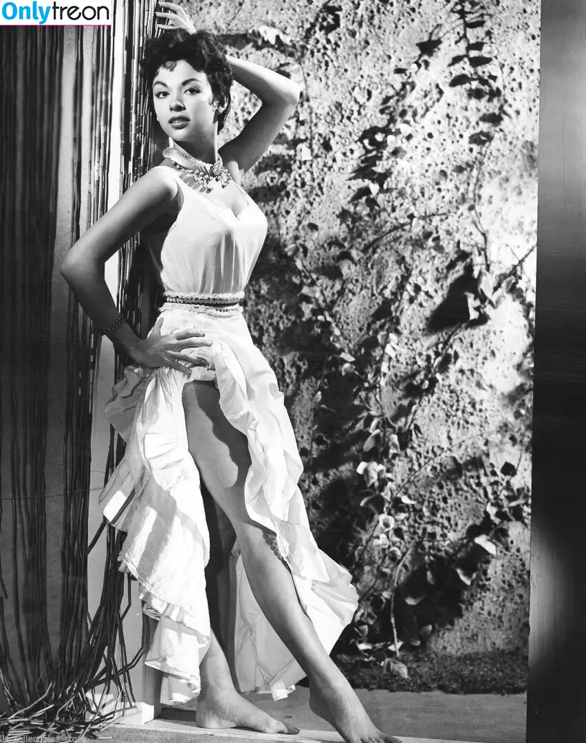 Vintage Sexy Celebs nude photo #0649 (vintagemoviestars)