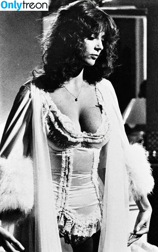 Vintage Sexy Celebs nude photo #0675 (vintagemoviestars)