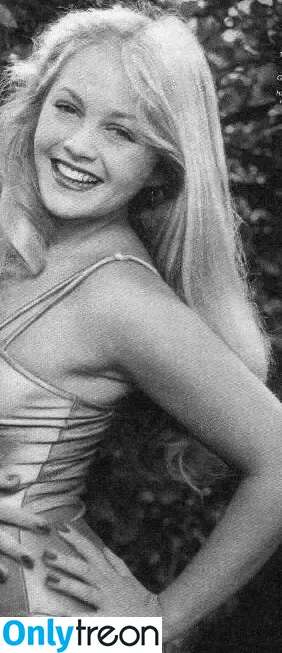 Vintage Sexy Celebs nude photo #0782 (vintagemoviestars)