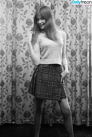  nude photo #1140