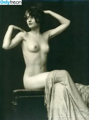  nude photo #1820