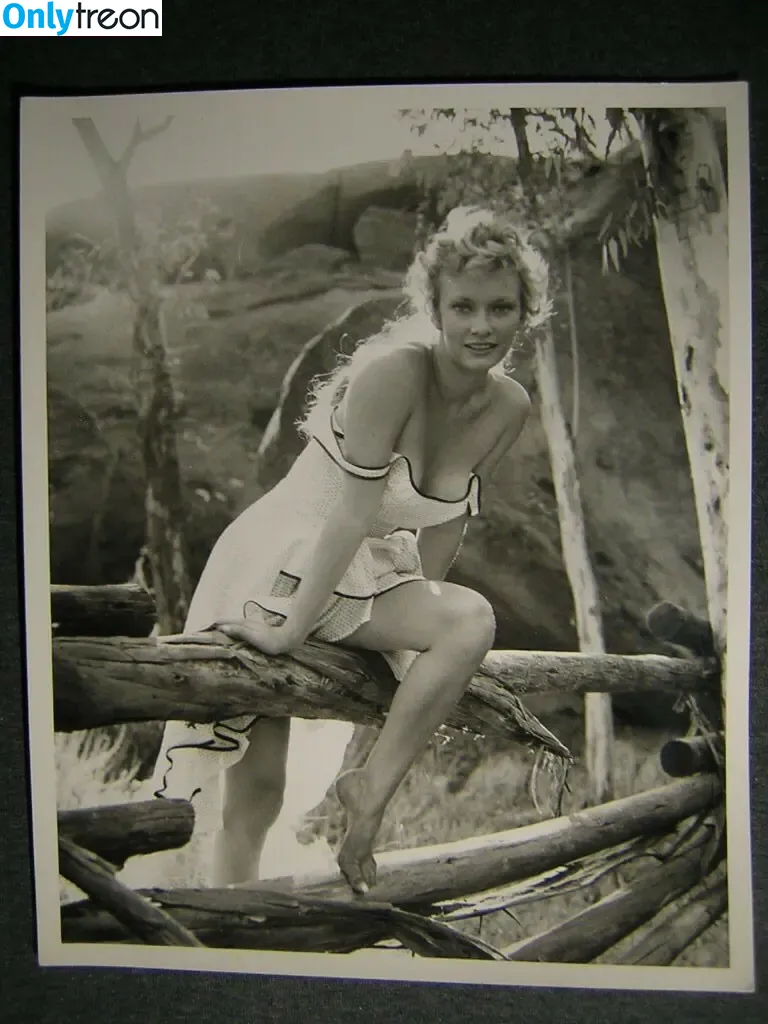 Vintage Starlets nude photo #1168 (Vintage Starlets)