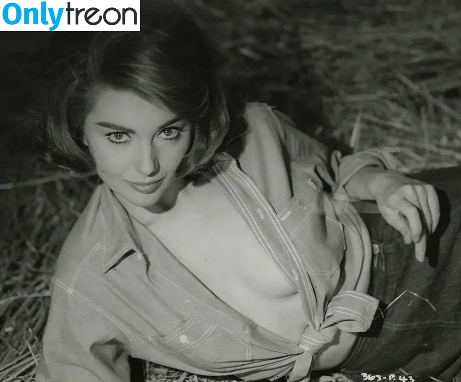 Vintage Starlets nude photo #1271 (Vintage Starlets)