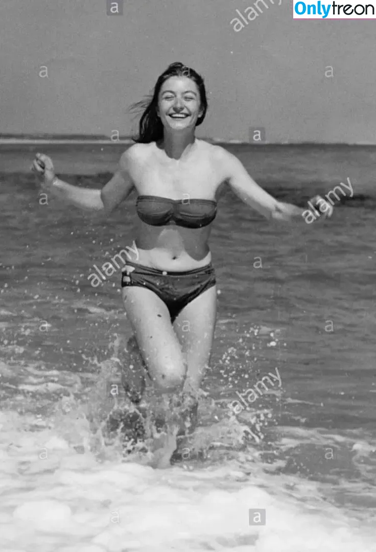 Vintage Starlets nude photo #1385 (Vintage Starlets)