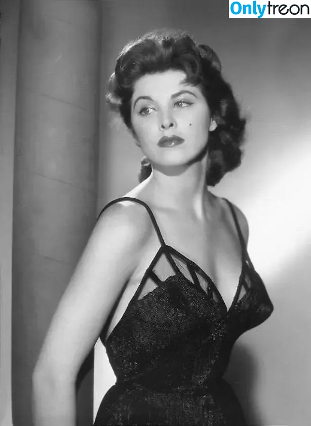 Vintage Starlets nude photo #1440 (Vintage Starlets)