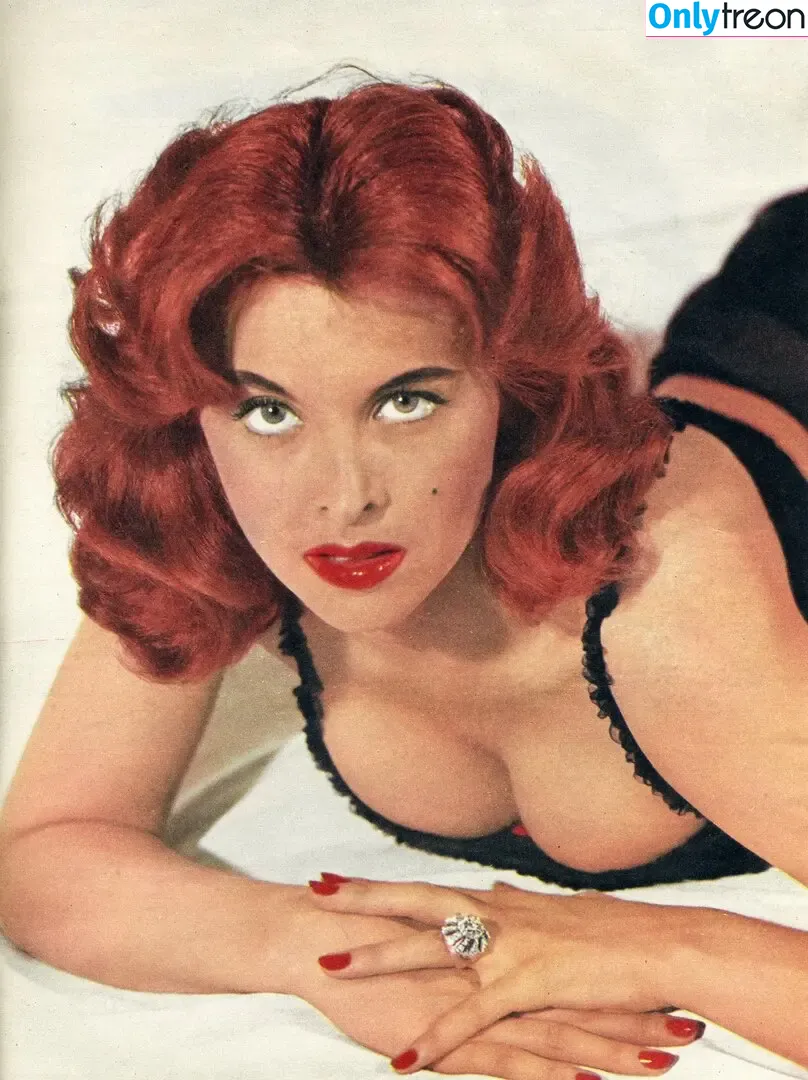 Vintage Starlets nude photo #1475 (Vintage Starlets)