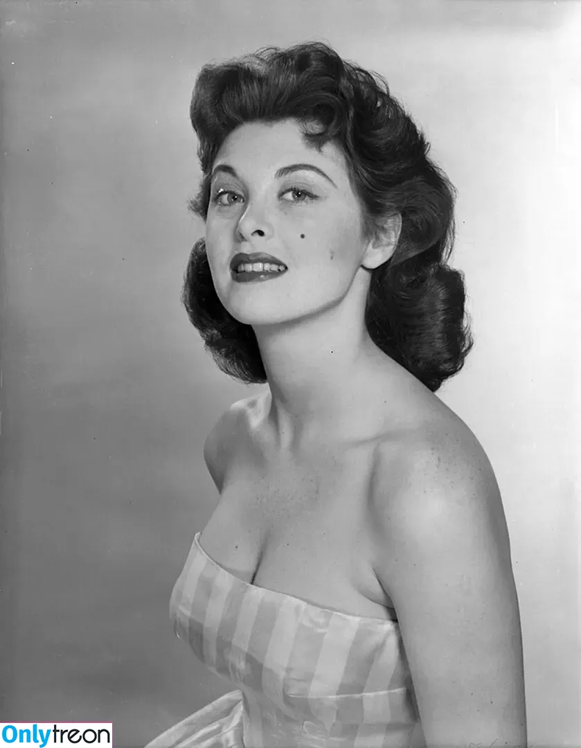 Vintage Starlets nude photo #1481 (Vintage Starlets)