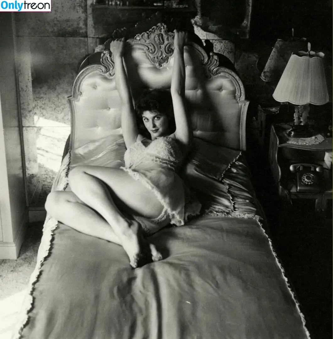 Vintage Starlets nude photo #1482 (Vintage Starlets)